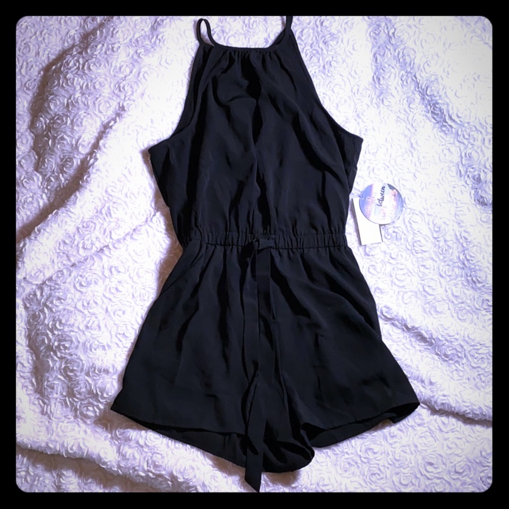 COPY - Black romper with pockets